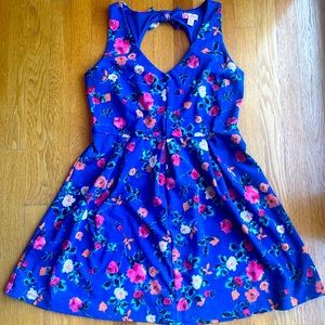 Candie’s XL dress